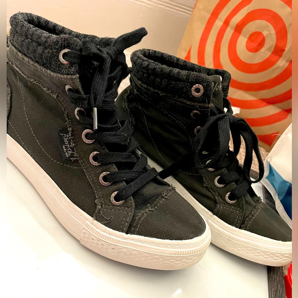 Blowfish Malibu Chloe Hightop Sneaker Black 8.5